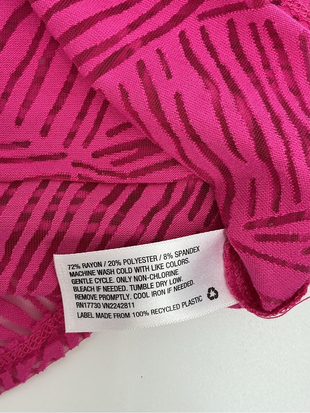 Ava & Viv Hot Pink Geometric Sleeveless Swimsuit Cover-up Tank Top NWT - Picture 6 of 8